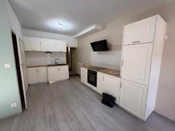 Appartement à louer à Alpes - Cave, Cuisine équipée