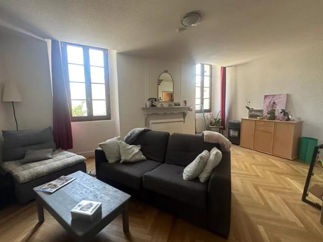 Location Appartement Rue du Moulin Vieux, Ventavon