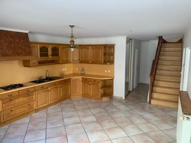 Location Appartement Route Nationale, Pusignan