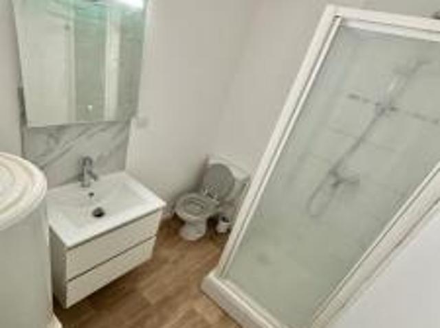 location appartement roubaix 1 pièce 25 m2 nord 59100 570 € / mois
