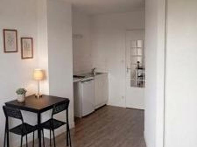 location appartement rouen 1 pièce 29 m2 seine maritime 76100 521 € / mois