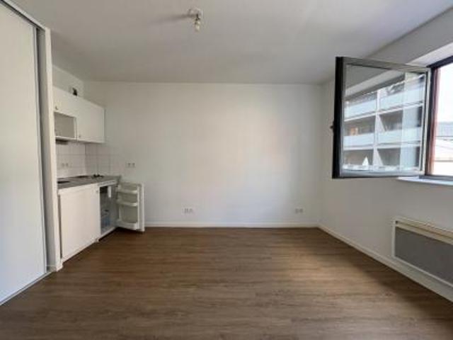 location appartement rouen 1 pièce 21 m2 seine maritime 76000 386 € / mois