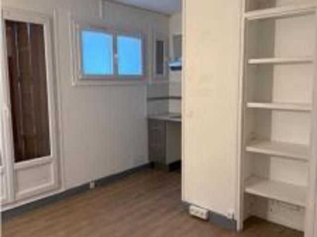 location appartement rungis 1 pièce 23 m2 val de marne 94150 780 € / mois