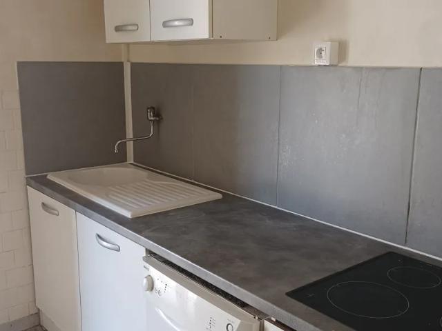 Location Appartement Rue Coulette, Auriol