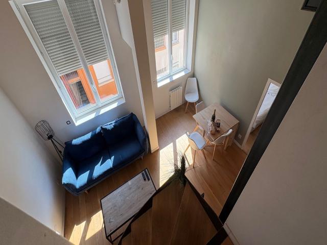 Location Appartement Rue Colbert, Genas