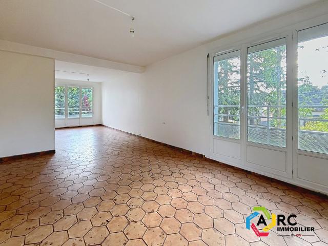 Location Appartement Rue Colonel Dumont, Grenoble