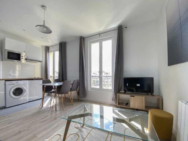 Location Appartement Rue Collin, Puteaux