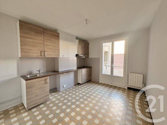 Location Appartement Rue Commandant Gilot, Grenoble