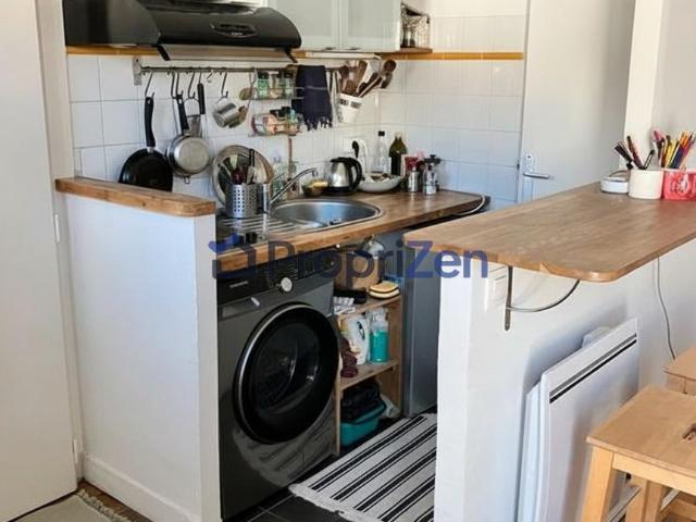 Location Appartement Rue Compans, Paris
