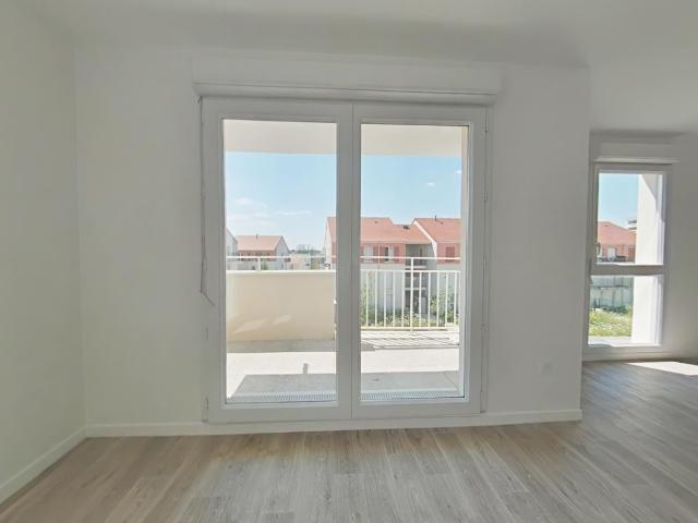 Location Appartement Rue Constance Pascal, Melun