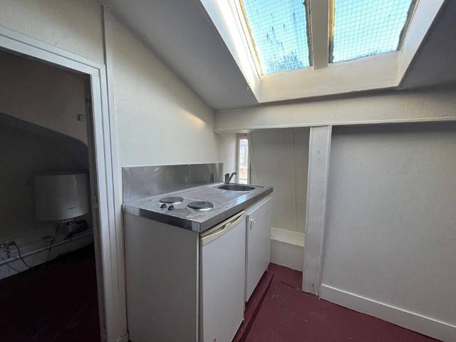 Location Appartement Rue Constantine, Lyon