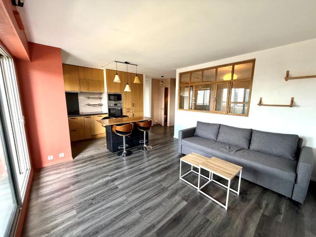 Location Appartement Rue Coriolis, Paris