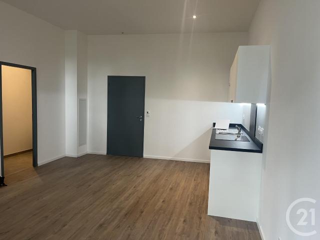 Location Appartement Rue Caudas, Sommières