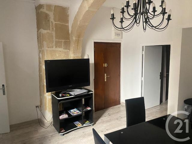 Location Appartement Rue Caudas, Sommières