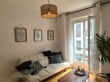 Location Appartement Rue Camille Desmoulins, Cachan