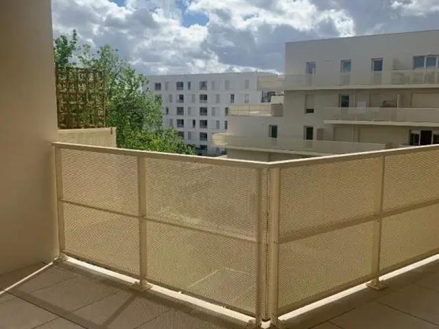 Location Appartement Rue Camille Pelletan, Cenon