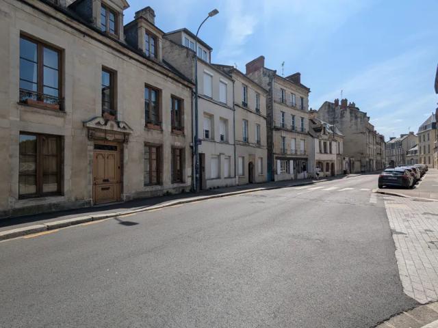 Location Appartement Rue Caponière, Caen