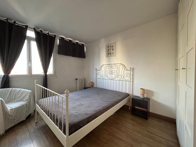 Location Appartement Rue Carnot, Palaiseau