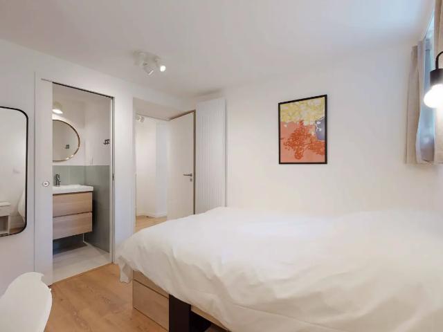 Location Appartement Rue Carnot, Suresnes