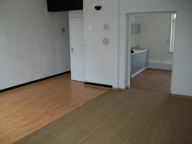 Location Appartement Rue Carnot, Wattrelos