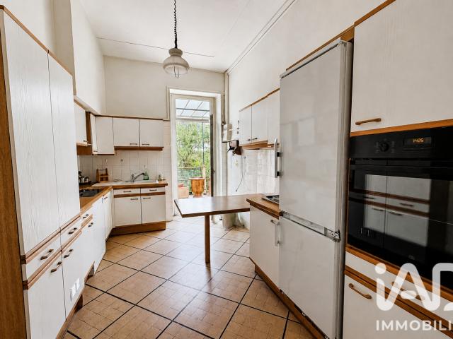 Location Appartement Rue Cart, Nîmes
