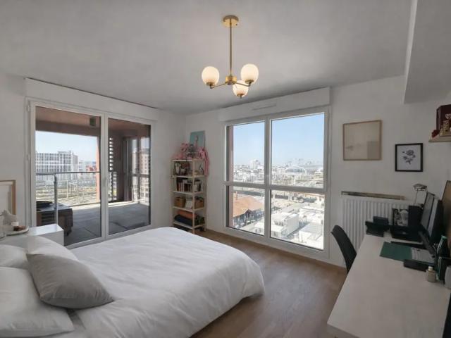 Location Appartement Rue Célestin Freinet, Bordeaux