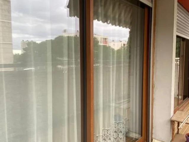 Location Appartement Rue Centrale, Marseille