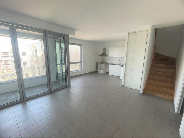 Location Appartement Rue Cesária Évora, Paris