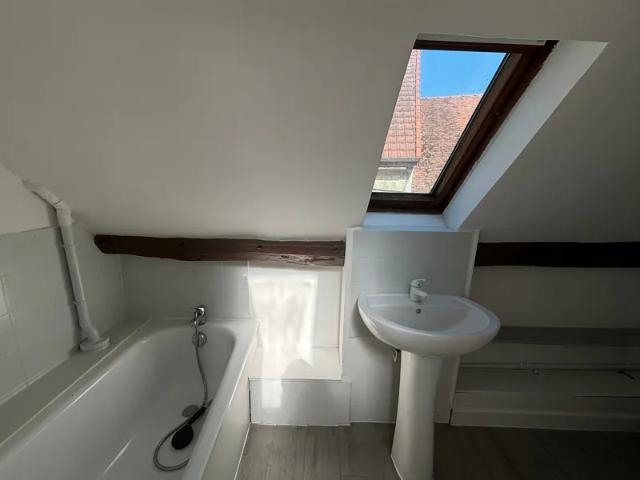 Location Appartement Rue Churchill, Essômes sur Marne