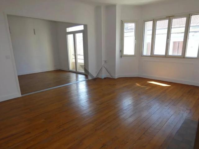 Location Appartement Rue Chabaud, Montélimar