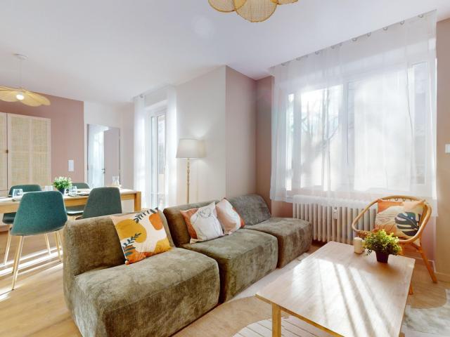 Location Appartement Rue Challemel Lacour, Lyon