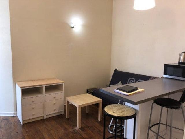Location Appartement Rue Chaponnay, Lyon