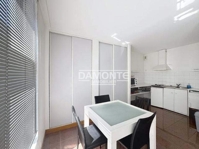 Location Appartement Rue Charbonnet, Troyes