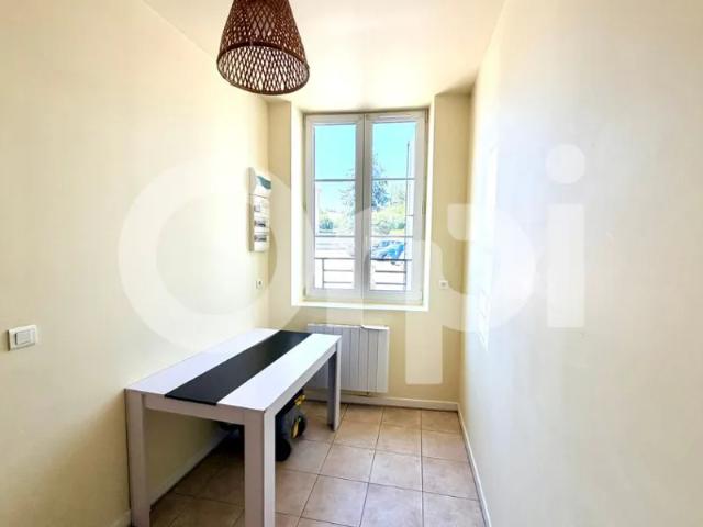 Location Appartement Rue Charles Baudelaire, Nanteuil le Haudouin