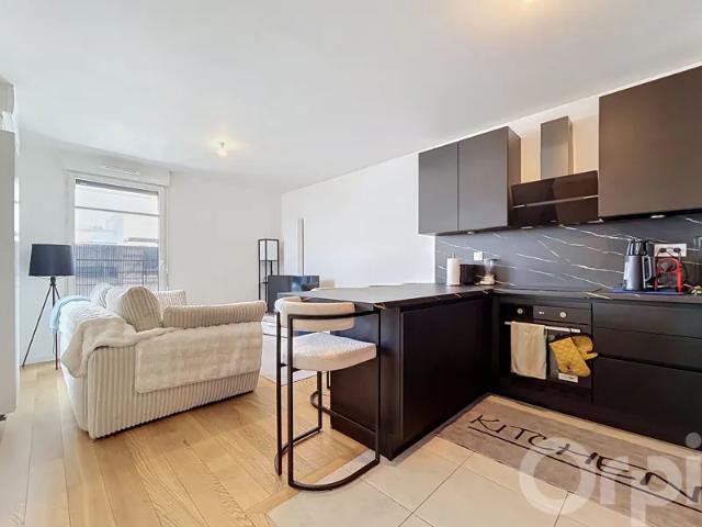Location Appartement Rue Charles Martigny, Maisons Alfort