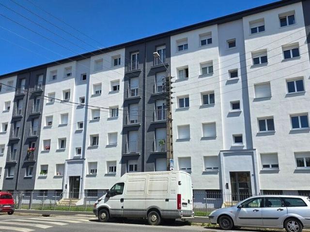 Location Appartement Rue Charles Péguy, Charleville Mézières