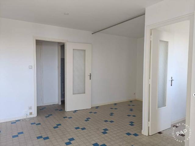 Location Appartement Rue Claude Farrère, Lyon