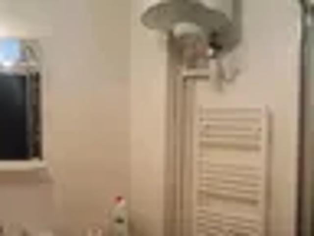 Location Appartement Rue Clovis Hugues, Paris