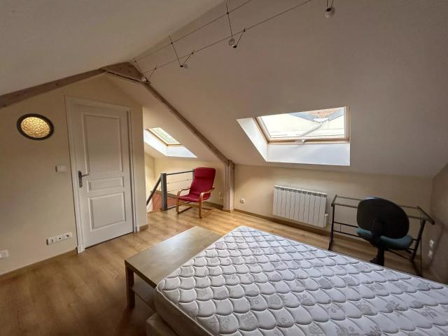 Location Appartement Rue Cyrille, Boué