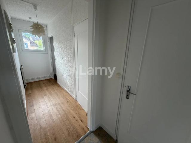 Location Appartement Rue Ambroise Croizat, Saint Maximin