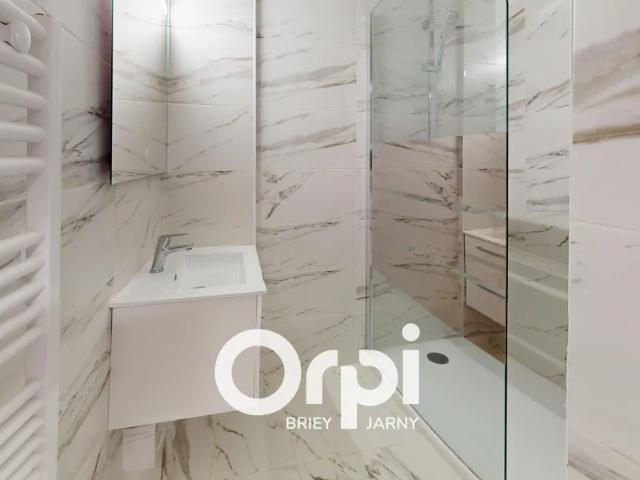 Location Appartement Rue Amédée Lamoine, Tucquegnieux