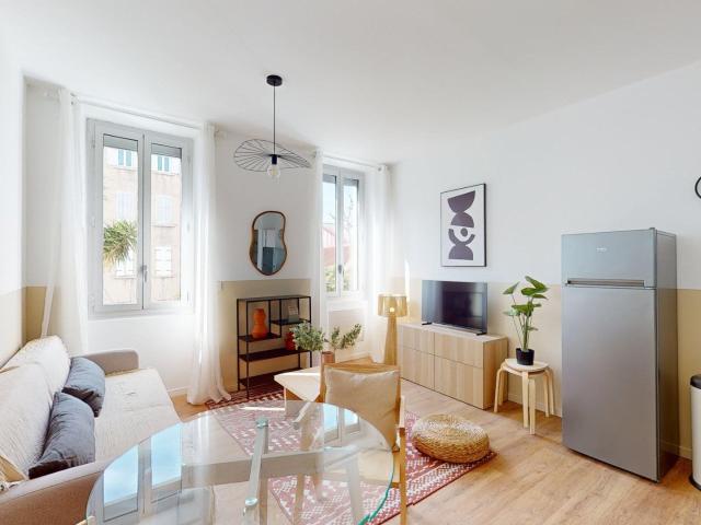 Location Appartement Rue Antoine Blanc, Marseille