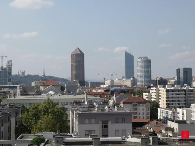 Location Appartement Rue Antoine Charial, Lyon