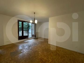 Location Appartement Rue Antoine Del Bello Famille Mascalo, Marseille