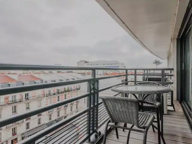 Location Appartement Rue Baudin, Levallois Perret