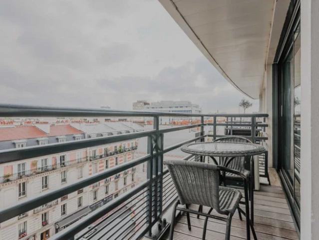Location Appartement Rue Anatole France, Levallois Perret