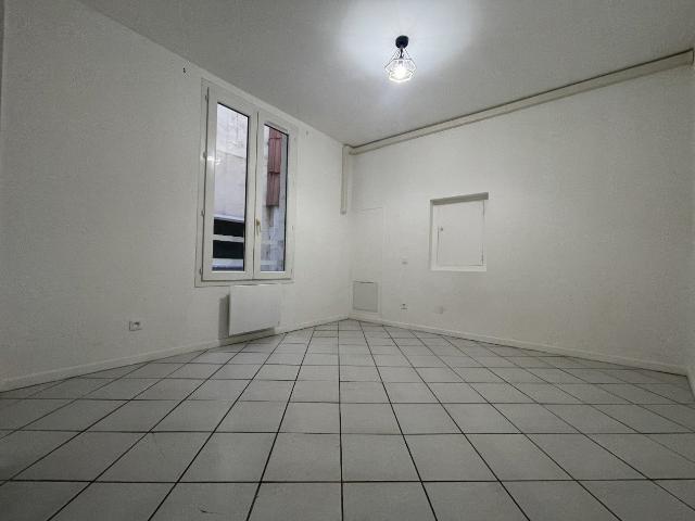 Location Appartement Rue Anatole France, Pézenas