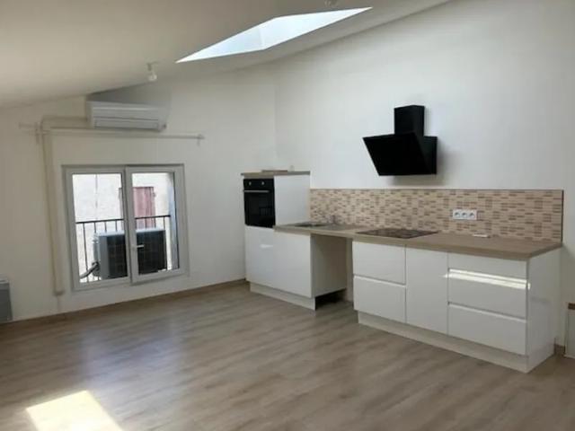 Location Appartement Rue André de Richaud, Caromb
