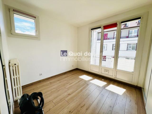 Location Appartement Rue André Rivoire, Grenoble