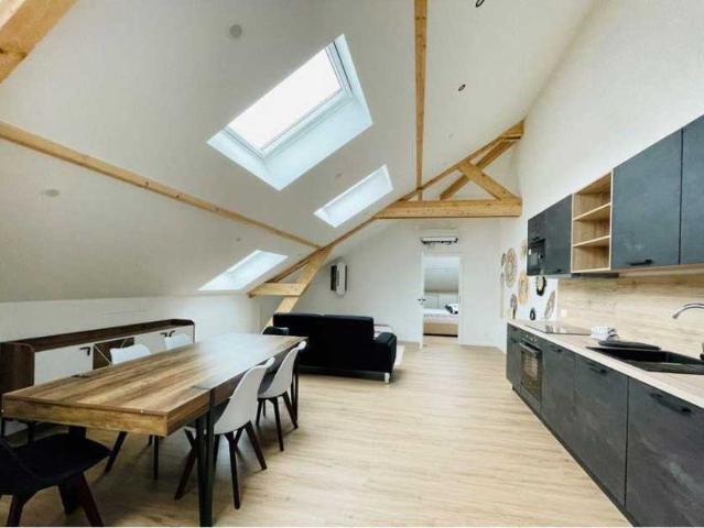Location Appartement Rue Ange Blaize, Rennes